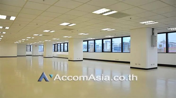 unit Office space For Rent in Ratchadaphisek, Bangkok  near MRT Ratchadaphisek (AA13770)